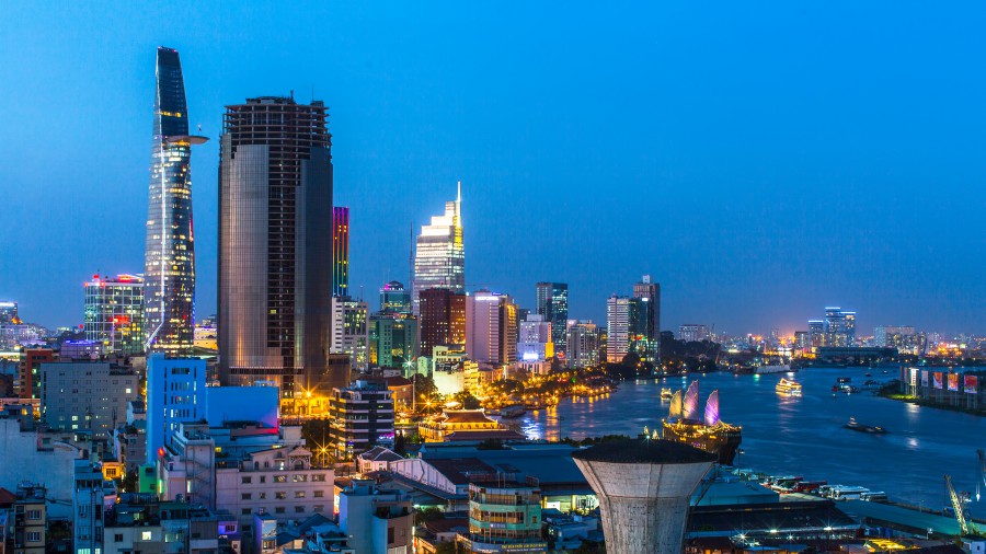 R-C (3).jpg R-C (3).jpg